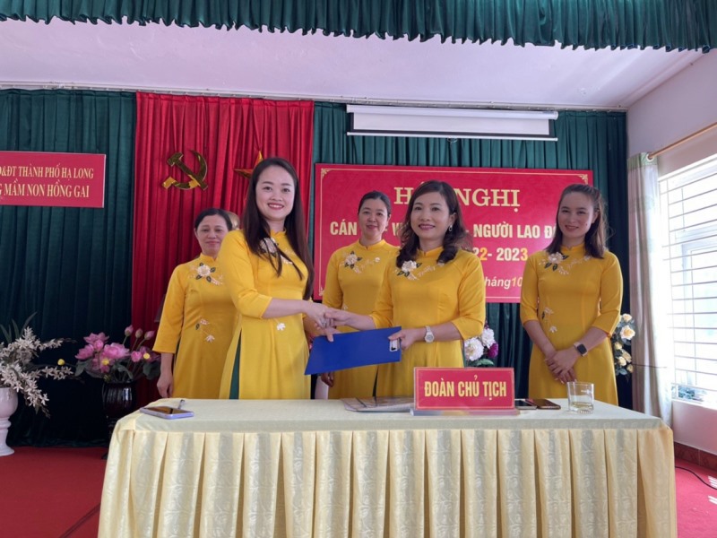 TRƯỜNG MẦM NON HỒNG GAI TỔ CHỨC HỘI NGHỊ CÁN BỘ, VIÊN CHỨC, NGƯỜI LAO ĐỘNG NĂM HỌC 2022-2023