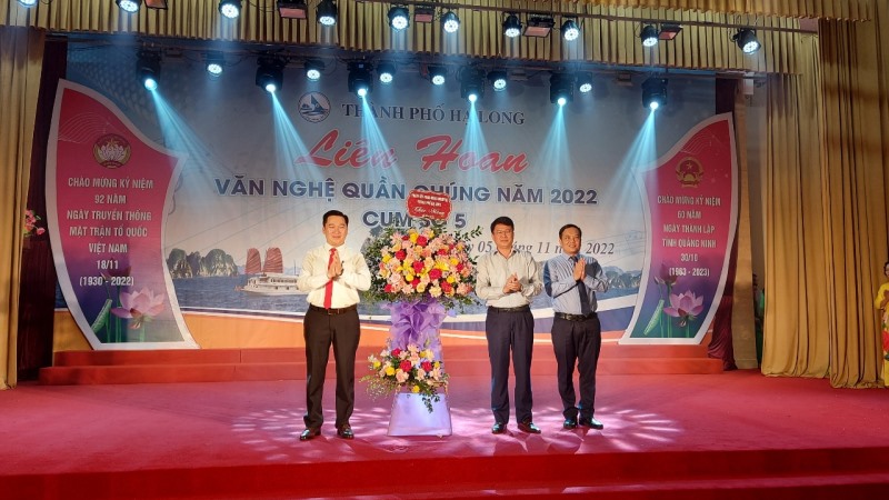 Liên hoan văn nghệ quần chúng  Cụm số 5,  thành phố Hạ Long năm 2022.