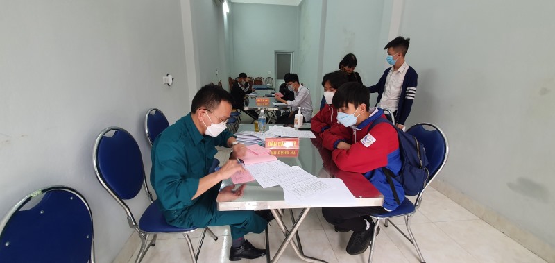 Phường Hồng Gai tổ chức đăng ký nghĩa vụ quân sự cho thanh niên  trên địa bàn Phường