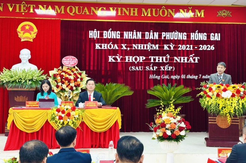  Ngày 01/7, Phường Hồng Gai đã tổ chức Kỳ họp thứ Nhất của Hội đồng Nhân dân khóa X, nhiệm kỳ 2021-2026 (sau khi sáp nhập ).